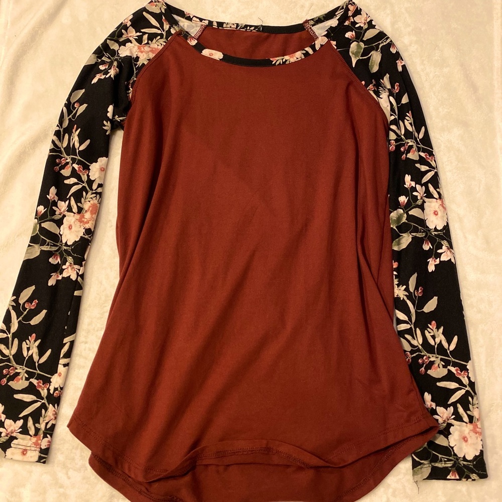 Long sleeve floral shirt